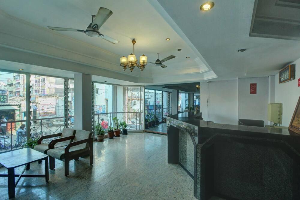Hotel Padmam Madurai Extérieur photo